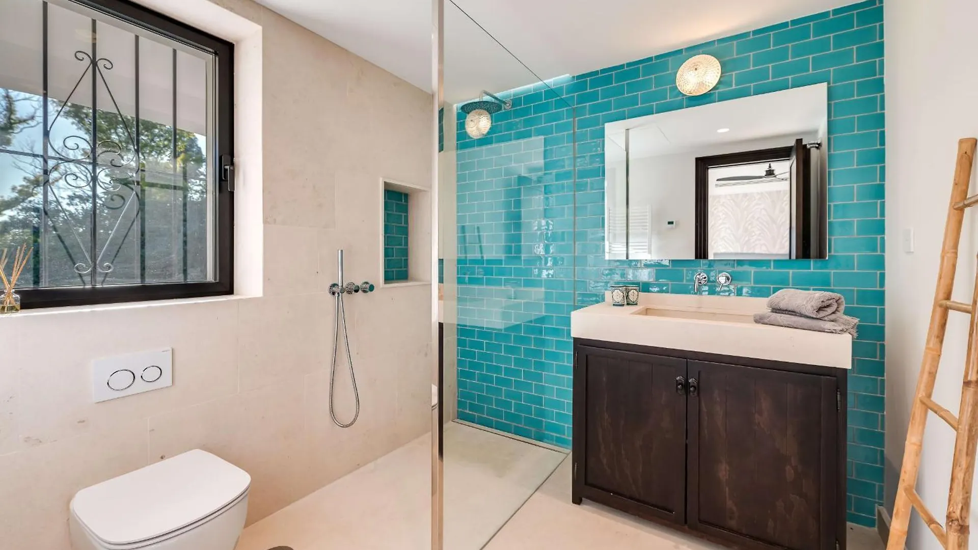מארבלה All About Villa Jori ספרד