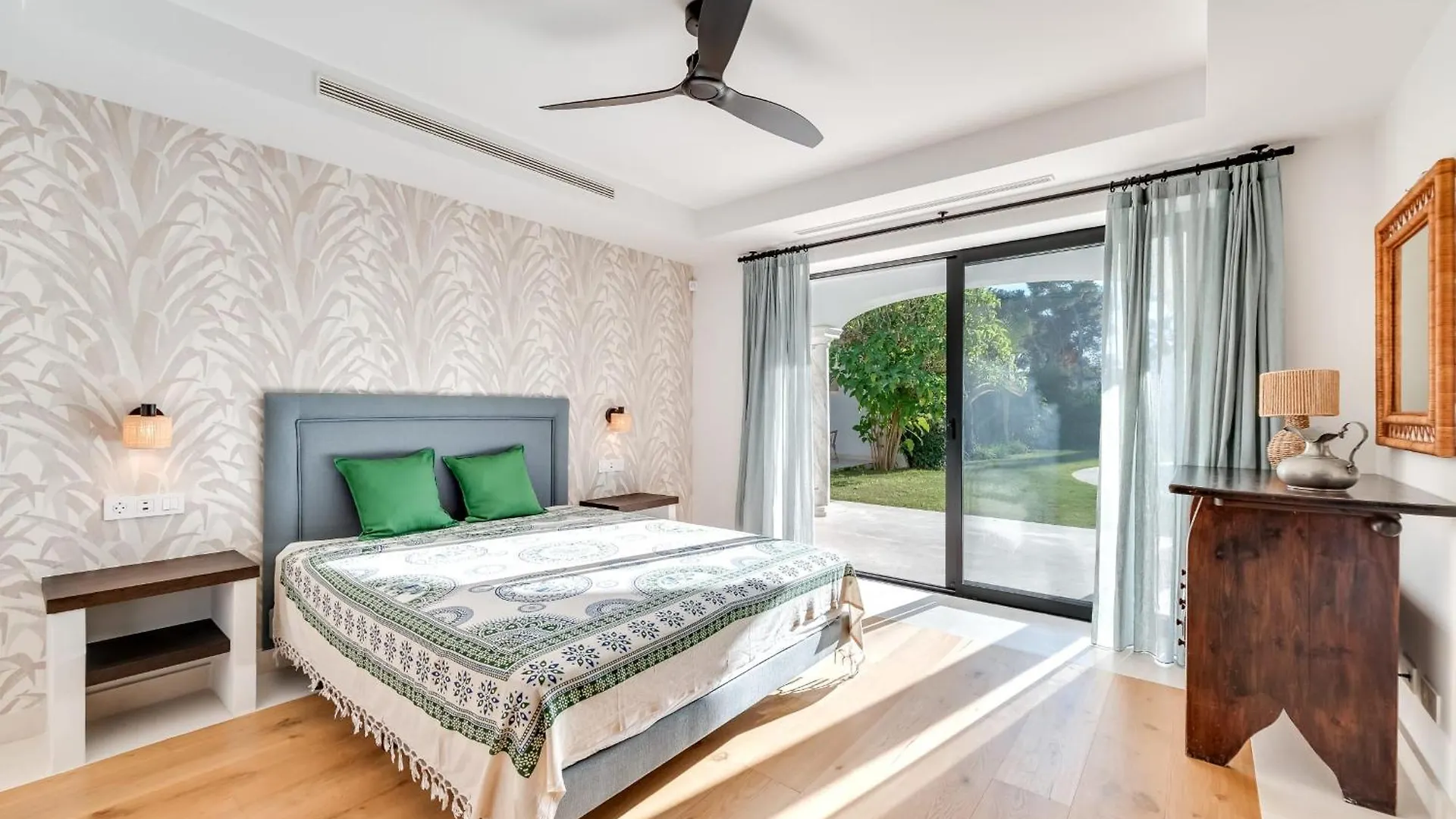 מארבלה All About Villa Jori
