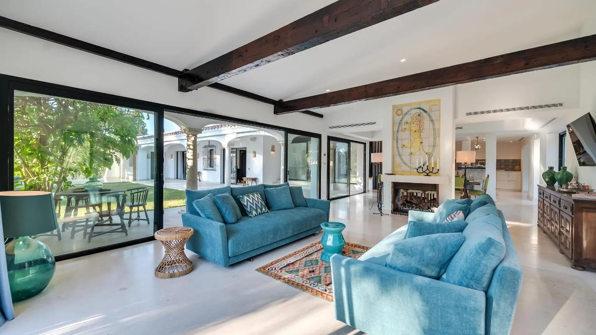 מארבלה All About Villa Jori
